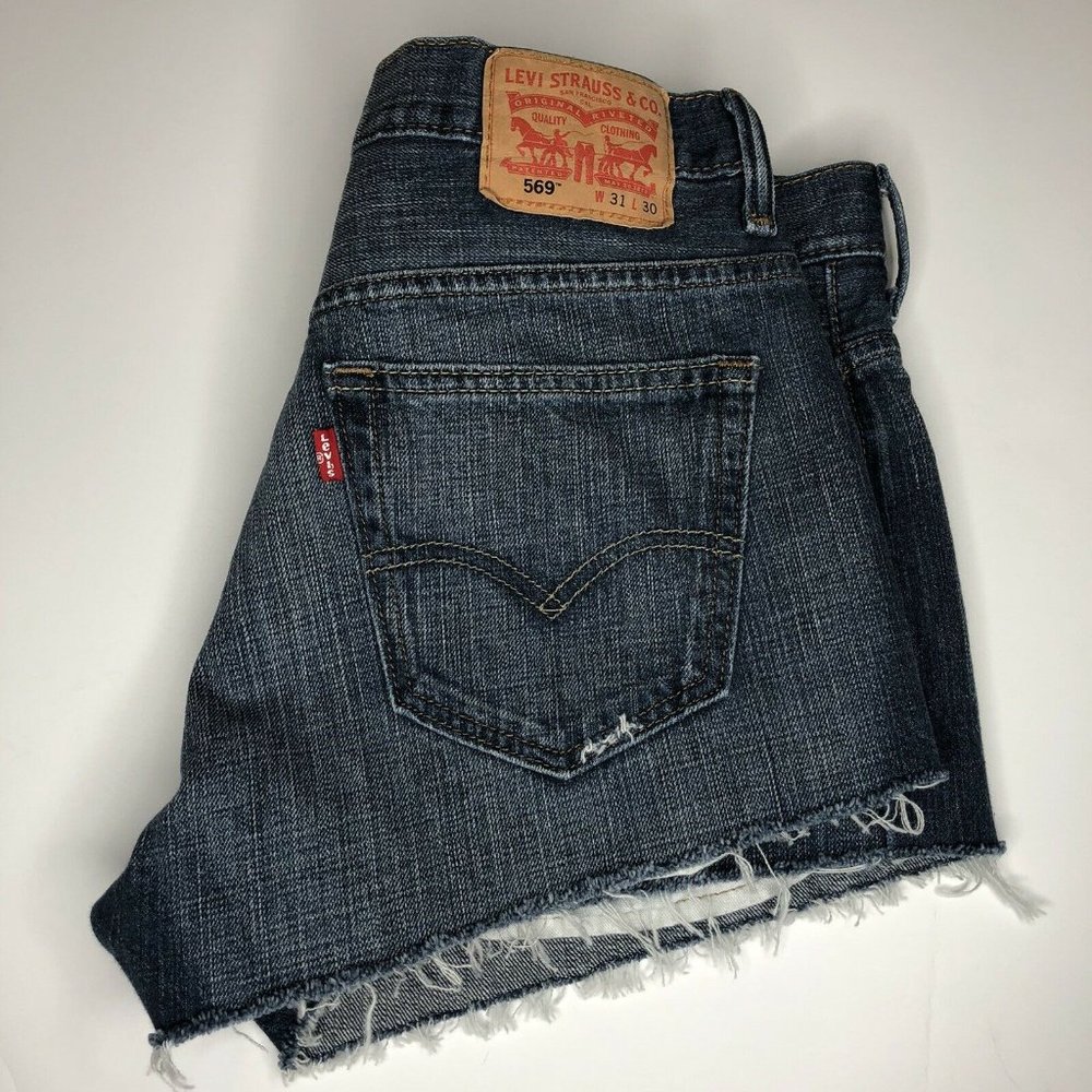 SALE Levi's 569 Sz M Cut Offs Shorts Distressed Boho